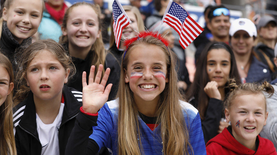US American fans children