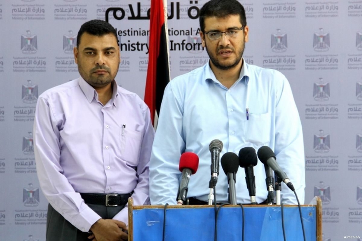 Click to enlarge Representatives of the Palestinian Ministry
