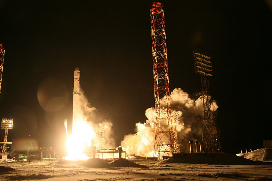 Click to enlarge A Zenit-2SB carrier rocket