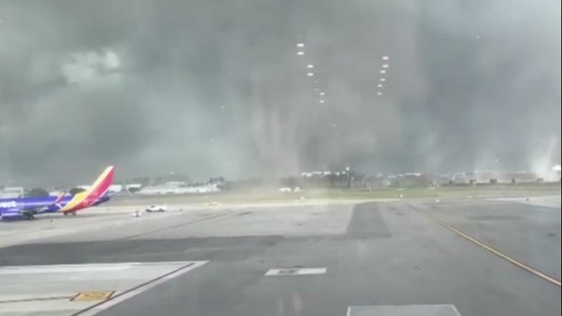 Two Tornadoes Caused Minor Damage and Flight Delays in Florida