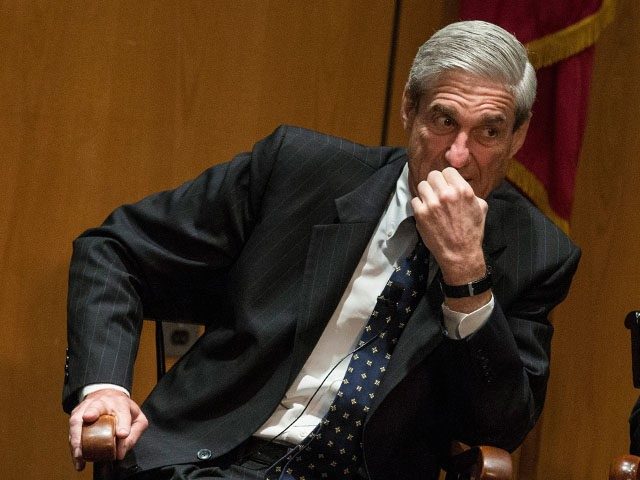 Mueller bites his nails
