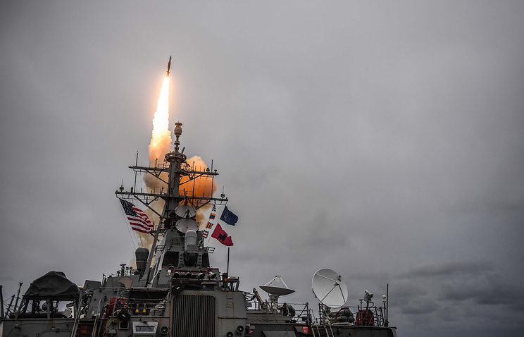Click to enlarge US navy missile launch