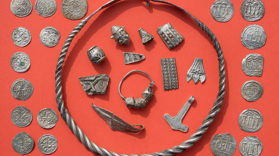 Click to enlarge King Bluetooth treasure trove