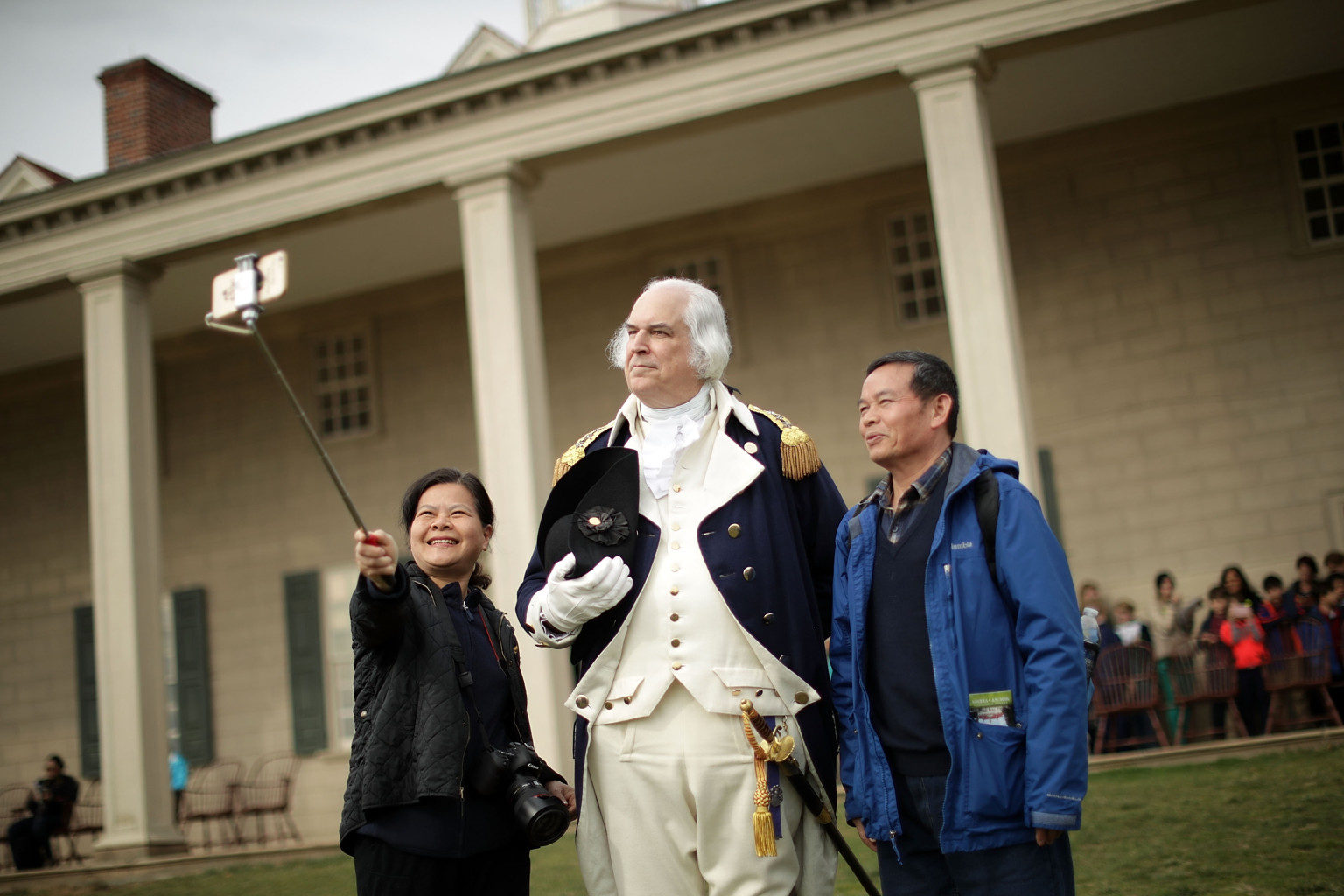 Click to enlarge George Washington actor