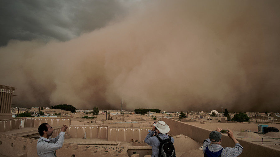 dust storm iran