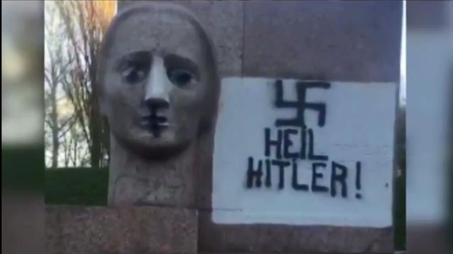 Click to enlarge Nazis during WWII in the Ukrainian city of Poltava.