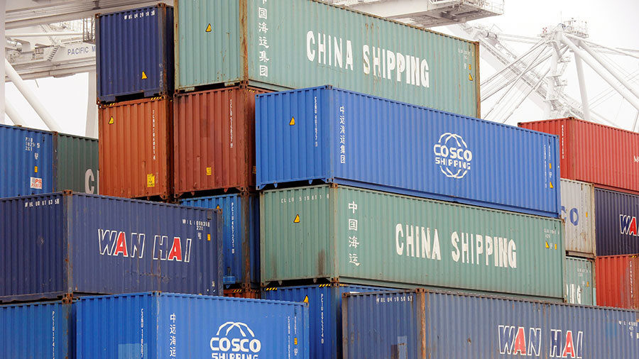 Click to enlarge Chine trade tariffs shipping containers