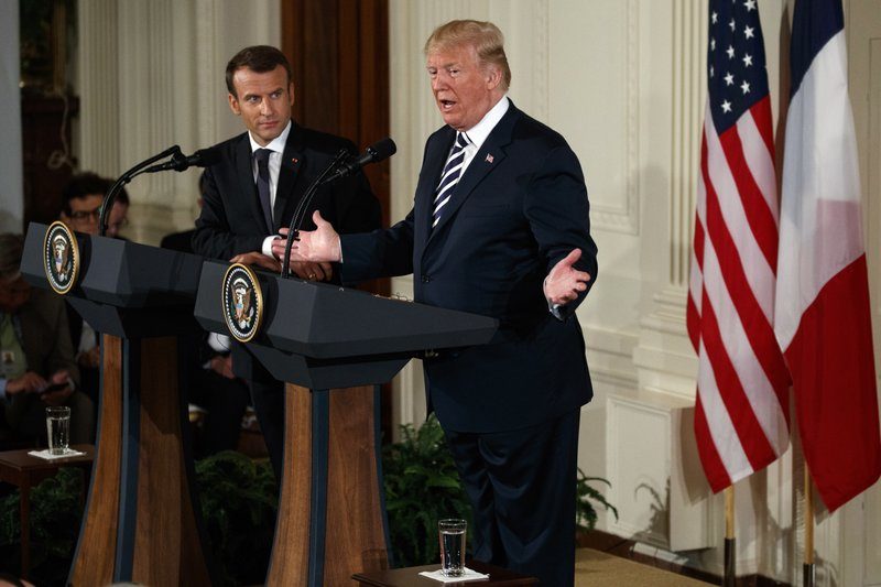 Macron Trump