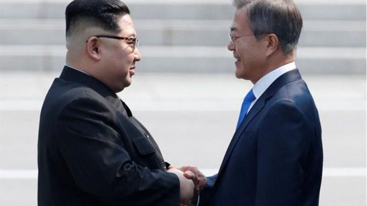 Click to enlarge Kim and Moon