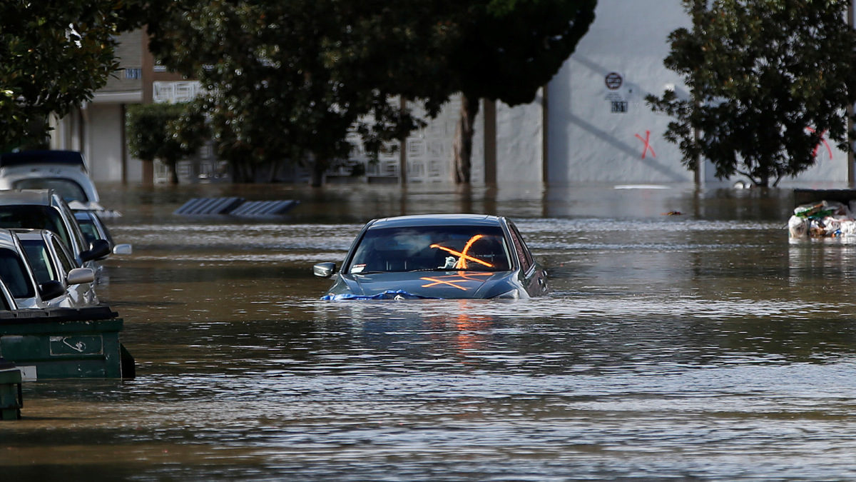 Car in flood