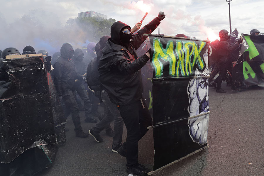 Click to enlarge may day riot paris