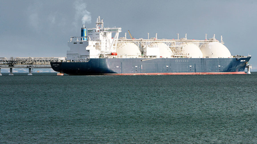 oil tanker