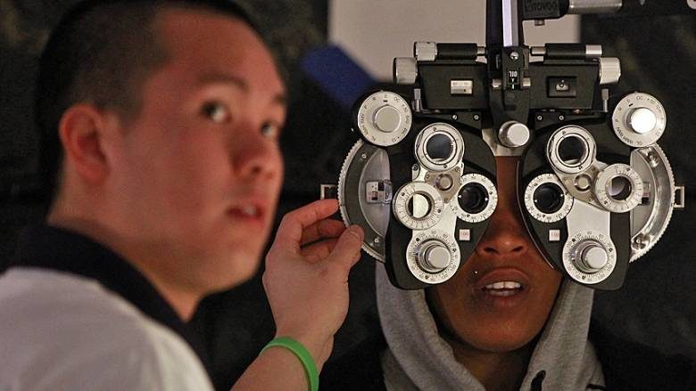 Click to enlarge eye doctor
