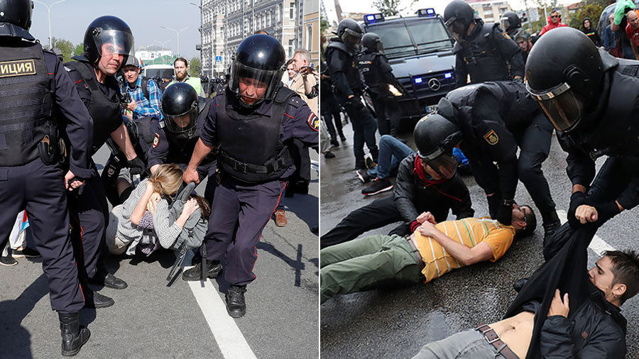 Click to enlarge russian protests