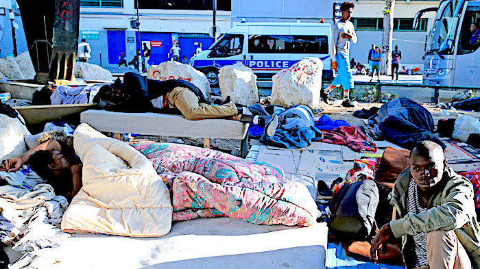 migrant streetscene