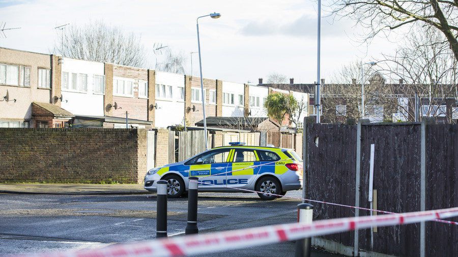 Click to enlarge police London