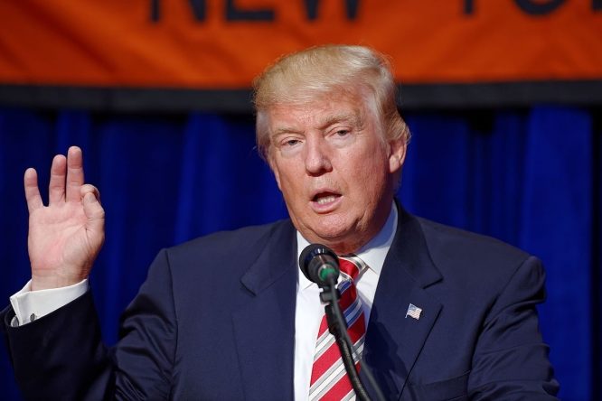 Trump comments Paris attacks