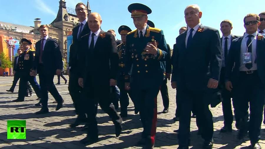 Putin imortal brigade parade veteran