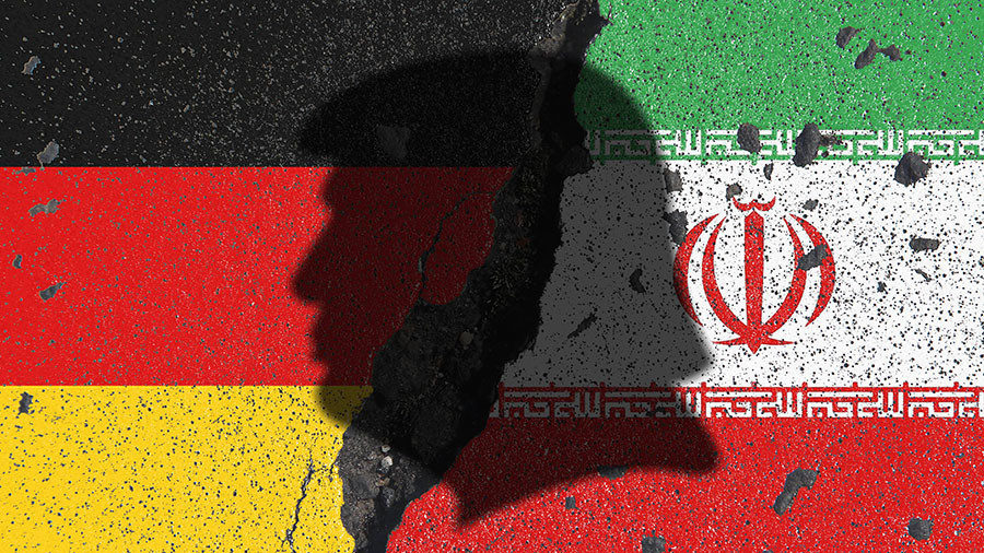 Click to enlarge German and Iranian flag
