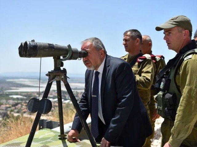 Click to enlarge Lieberman poručio Assadu da protjera iranske snage iz Sirije