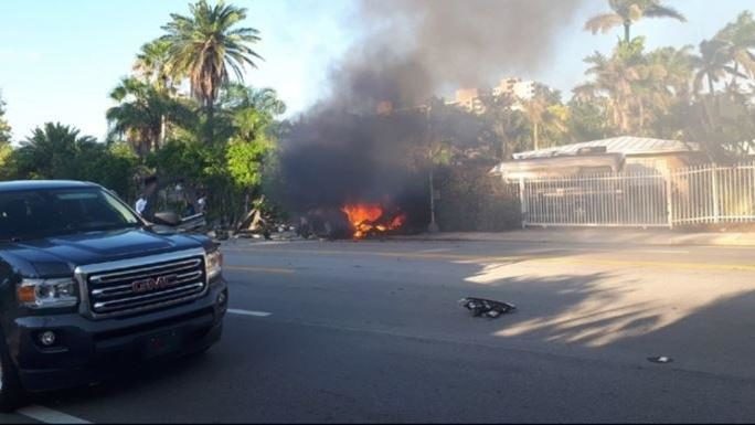 Click to enlarge Crash Tesla electric car Fort Lauderdale