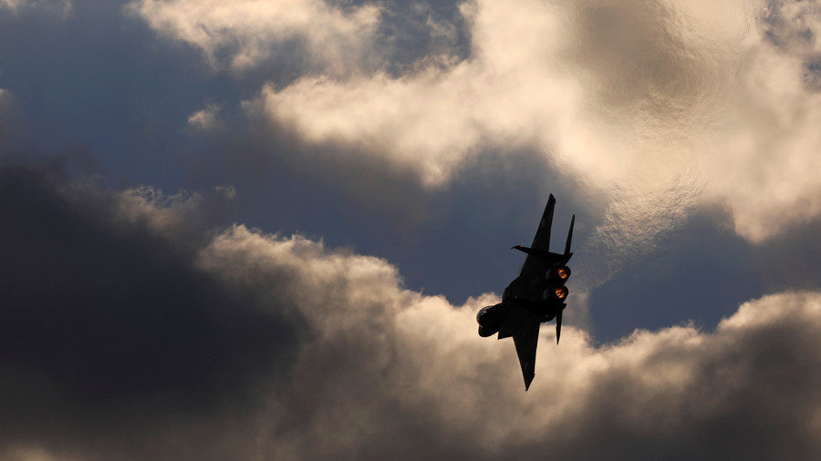 Click to enlarge An Israeli Air Force F-15 fighter jet