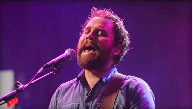 Click to enlarge Scott Hutchinson Frightened Rabbit rock band