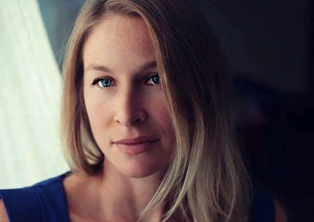 Click to enlarge Lindsay Aikman