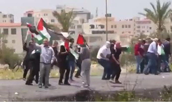 Gaza protestors shot