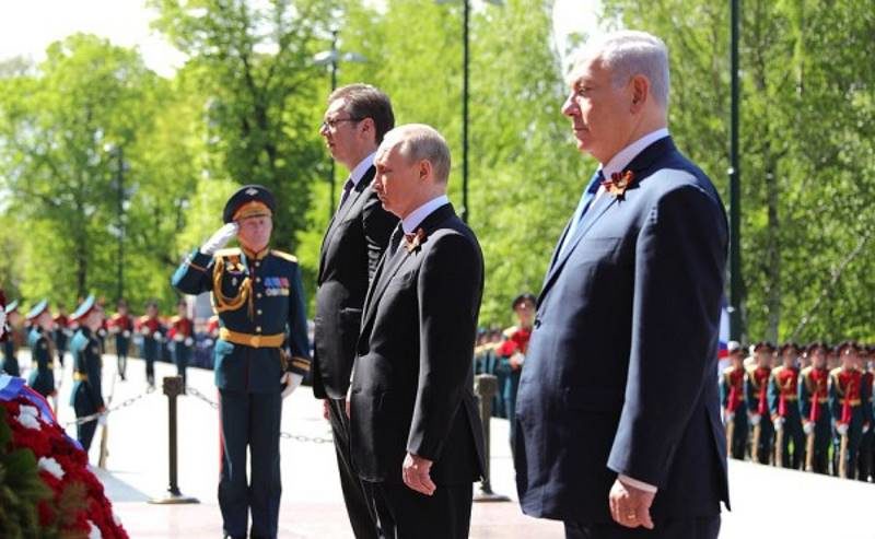 Click to enlarge Netanyahu putin Vučić