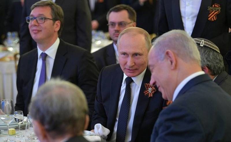 Click to enlarge putin netanyahu dinner moscow