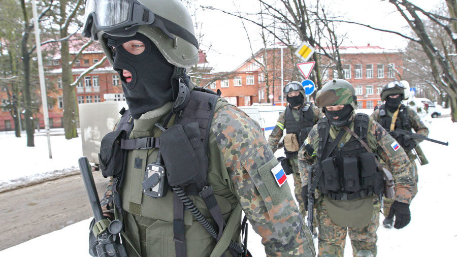 Click to enlarge Russian FSB members