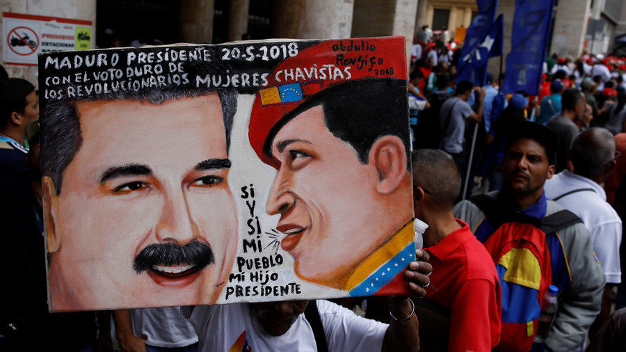 Click to enlarge Chavez Maduro sign
