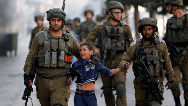 Israeli soldiers Palestinian child