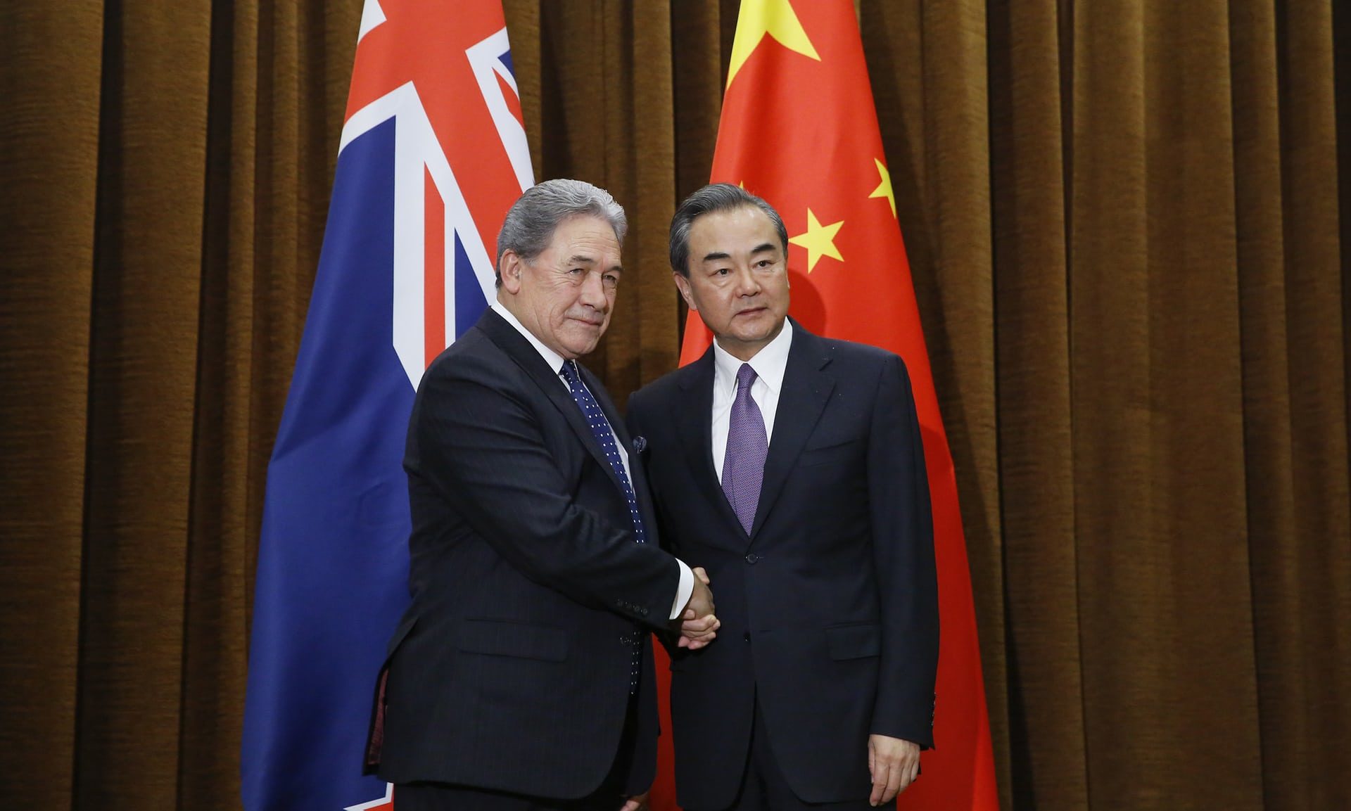 Click to enlarge China's FM Wang Yi - New Zealand's FM Winston Peters