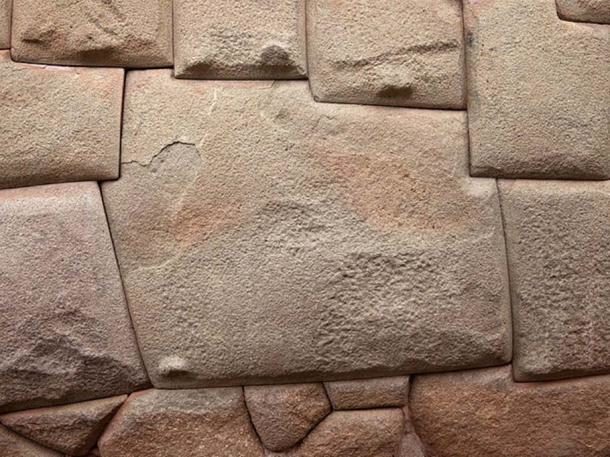 Click to enlarge Cusco, Peru, wall with a precisely cut stone of 12 angles.