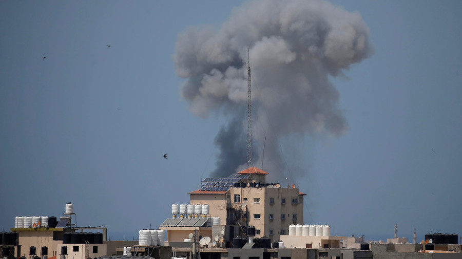Click to enlarge gaza air strike