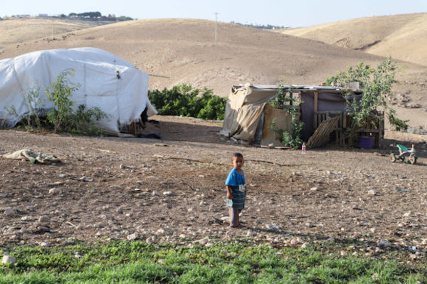 Child in Khan al-Ahmar