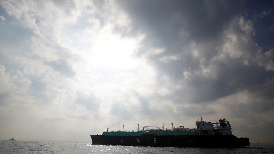 Click to enlarge Oil tanker