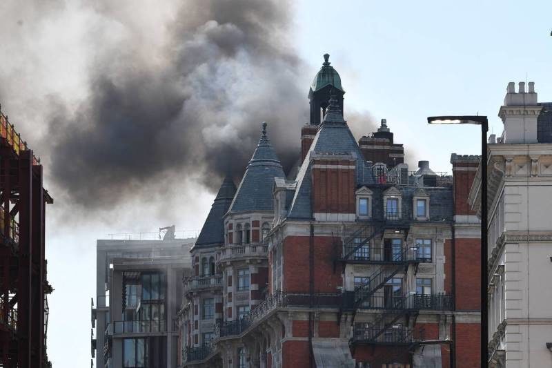 mandarin hotel fire london