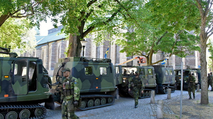 Click to enlarge Sweden reservists