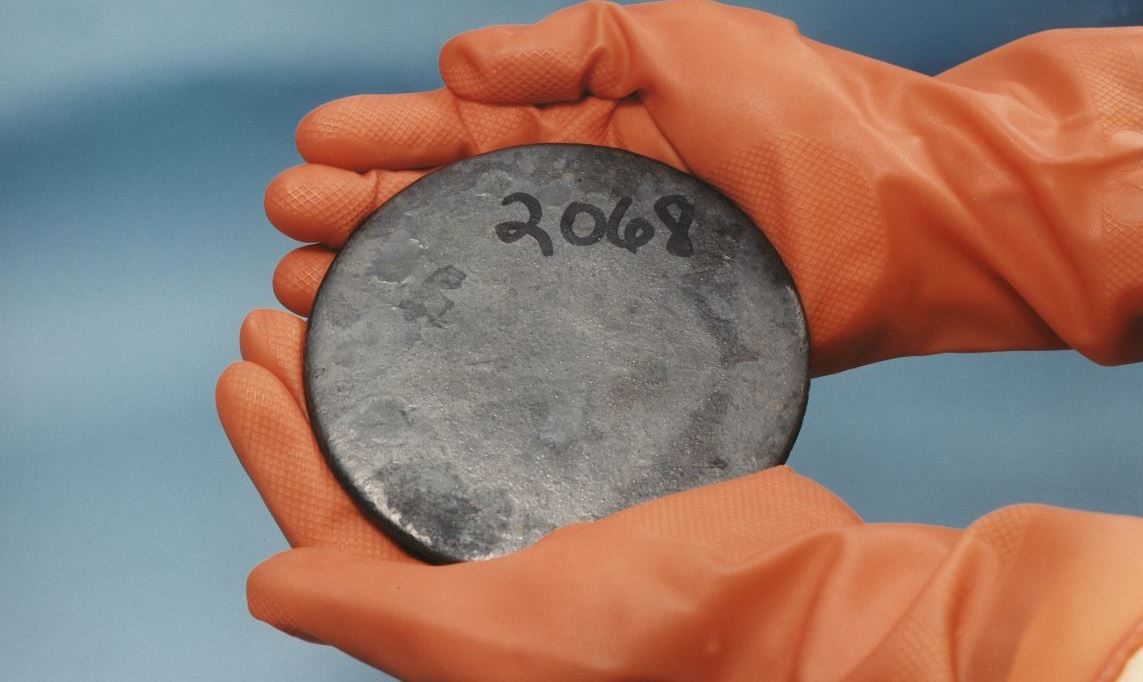 Iran prepares to start uranium enrichment