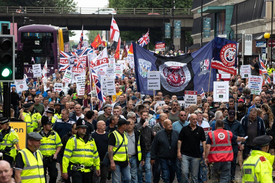 Click to enlarge tommy robinson protests