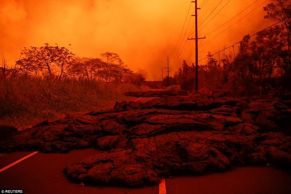sky after Hawaii volcano eruption