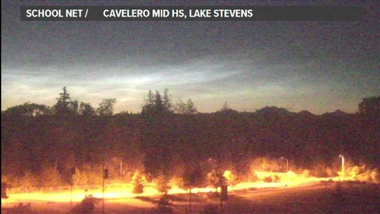 Noctilucent  clouds over WA