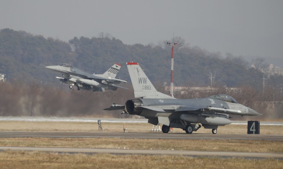 US Air Force F-16 fighter jet