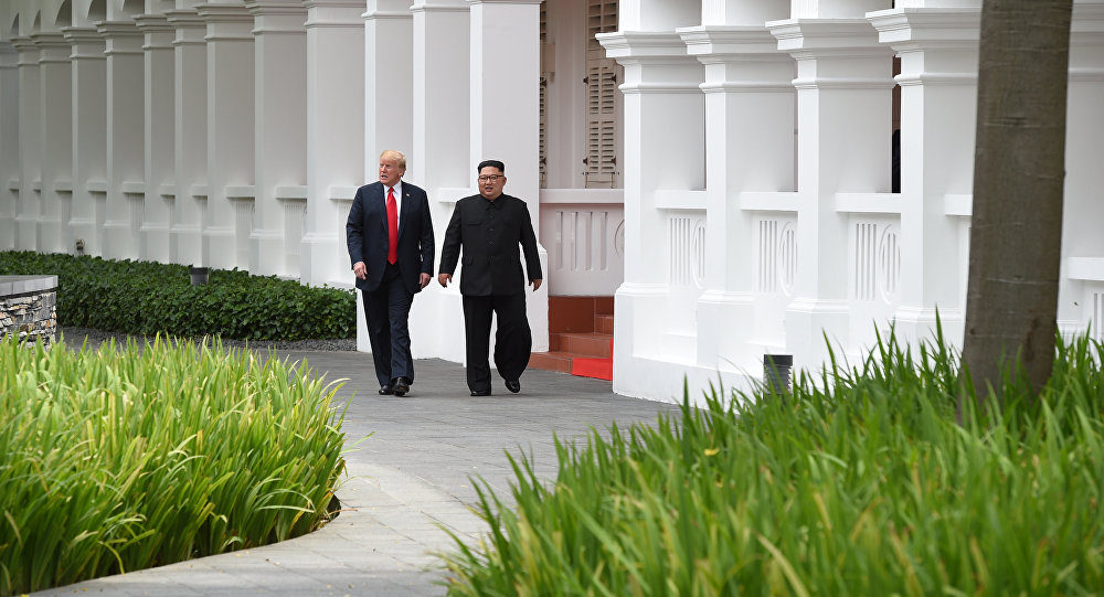 Trump Kim Jong-un walk