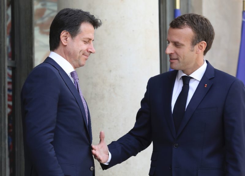 Click to enlarge macron conte