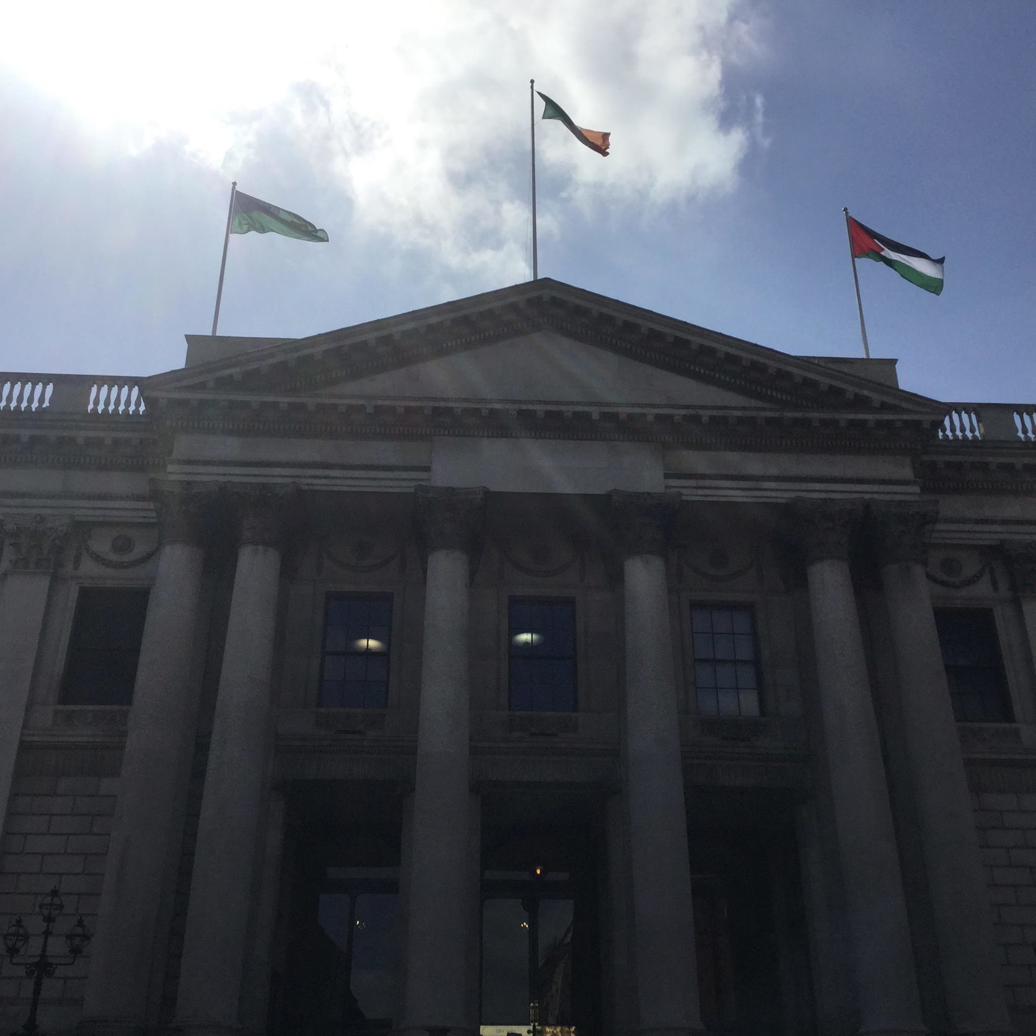 Click to enlarge Palestinian flags fly over Dublin City Hall, May 2017
