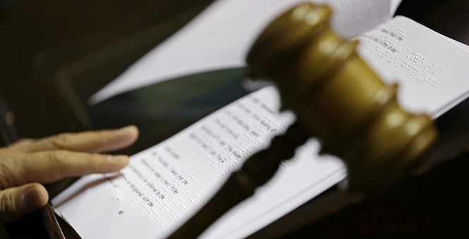 judge gavel